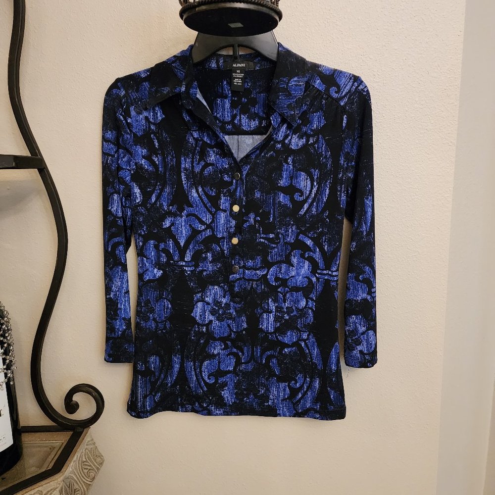 Alfani Button Down printed stretch Top